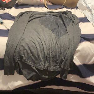 I’m selling $5 shirt a lage shirt